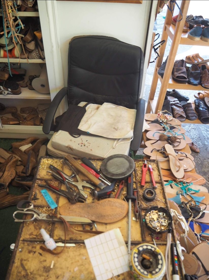 The sandal maker’s workbench